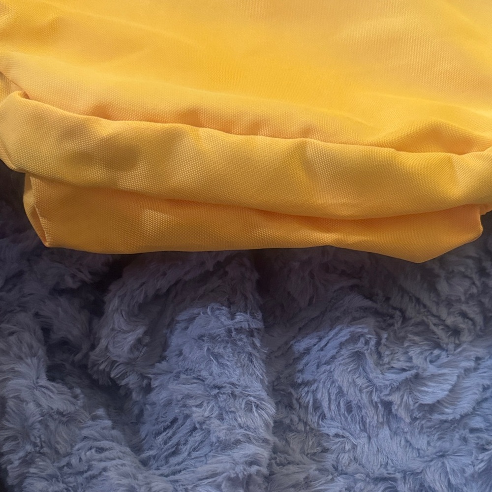 PINK Victoria's Secret Yellow Logo Crossbody Fanny Pack - Picture 4 of 6
